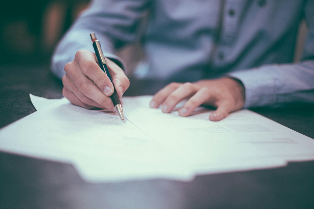 Ký giấy tờ trước công chứng viên — apostille tiểu bang California tại San Jose